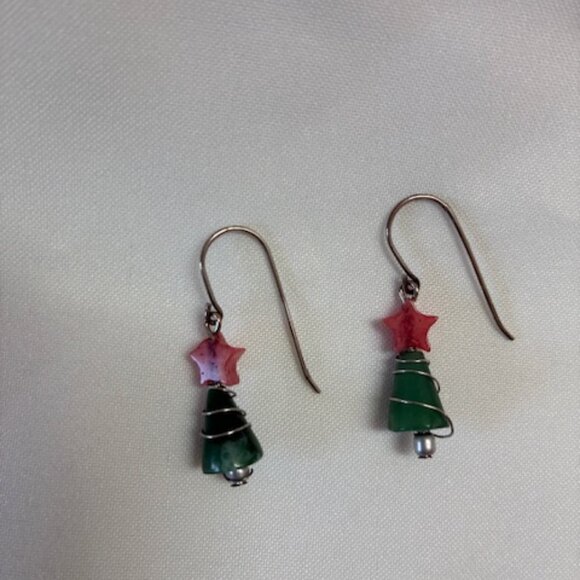Earrings - dangling glass Christmas trees. - Picture 4 of 5